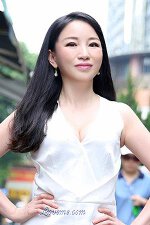 Lanfang, 174010, Shenzhen, China, Asian women, Age: 37, Dancing, singing, Technical, Self-employed, Yoga, jogging, None/Agnostic