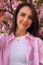 Alina, 223502, Poltava, Ukraine, Ukraine women, Age: 26, Walks, shopping, films, University, Anesthetist, Gym, Christian
