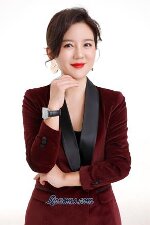     Xue (Irene), 189973, Shenzhen, China, Asian women, Age: 42, Sports, camping, traveling, College, Lecturer, Gym, swimming, scuba diving, None/Agnostic