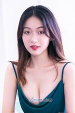 Yan, 204934, Nanchang, China, Asian women, Age: 33, Traveling, walks, music, nature, cooking, nature, University, Accountant, Yoga, gym, hiking, badminton, None/Agnostic