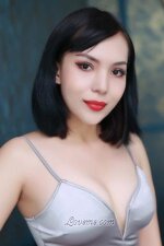 Alimire, 204950, Kashgar, China, Asian women, Age: 45, Traveling, music, movies, dancing, University, Owner, Yoga, hiking, running, None/Agnostic