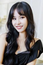 Yinglin, 205265, Xinyang, China, Asian women, Age: 44, Traveling, movies, music, painting, University, Jeweler, Running, fitness, None/Agnostic