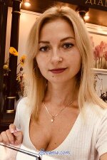 Vita, 194210, Lubny, Ukraine, Ukraine women, Age: 35, Sports, cooking, traveling, drawing, University, Nurse, Yoga, fitness, Christian