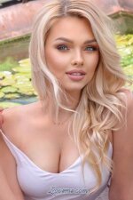 Anna, 196620, Dnipro, Ukraine, Ukraine women, Age: 29, Traveling, reading, painting, cinema, theater, dancing, cooking, University, Assistant Manager, Gym, swimming, Christian (Orthodox)