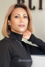 Oksana, 206400, Kiev, Ukraine, Ukraine women, Age: 44, Theater, music, vocals, drawing, outdoor activities, traveling, University, Financier, Skiing, gym, Christian