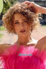 Viktoriia, 206405, Kiev, Ukraine, Ukraine women, Age: 27, Dancing, drawing, play piano, University, Front-end Developer, Cycling, Christian