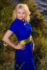 Nina, 208569, Agrigento, Italy, women, Age: 40, Outdoor activities, sports, traveling, theater, museums, driving, cooking, University, Trade Manager, Gym, yoga, boating, diving, Christian