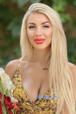 Irina, 220487, Kropivnitskiy, Ukraine, Ukraine women, Age: 35, Dancing, traveling, cooking, University, Economist, Gym, tennis, Christian