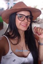 Vanessa, 193823, Medellin, Colombia, Latin women, Age: 32, Cinema, outdoor activities, karaoke, walks, University, Accounting Aux, Hiking, bowling, fishing, Christian (Catholic)